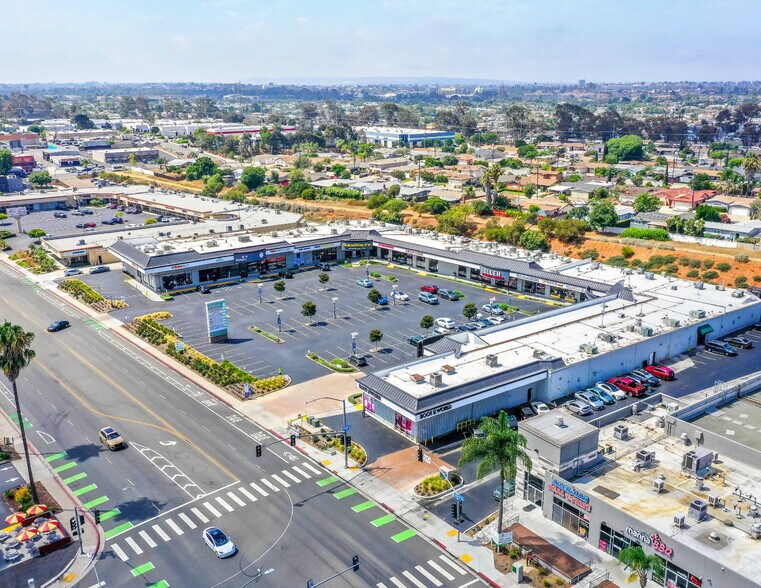 More Photos Of 4344 Convoy St, San Diego Storefront For Lease