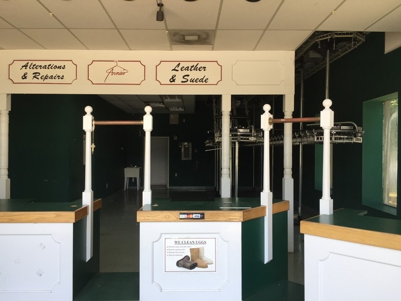 More Photos Of 3425 Leonardtown Rd, Waldorf Fast Food For Lease