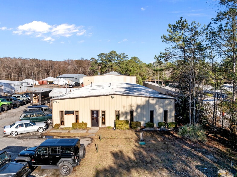 More Photos Of 4704 N College Rd, Castle Hayne Warehouse For Lease