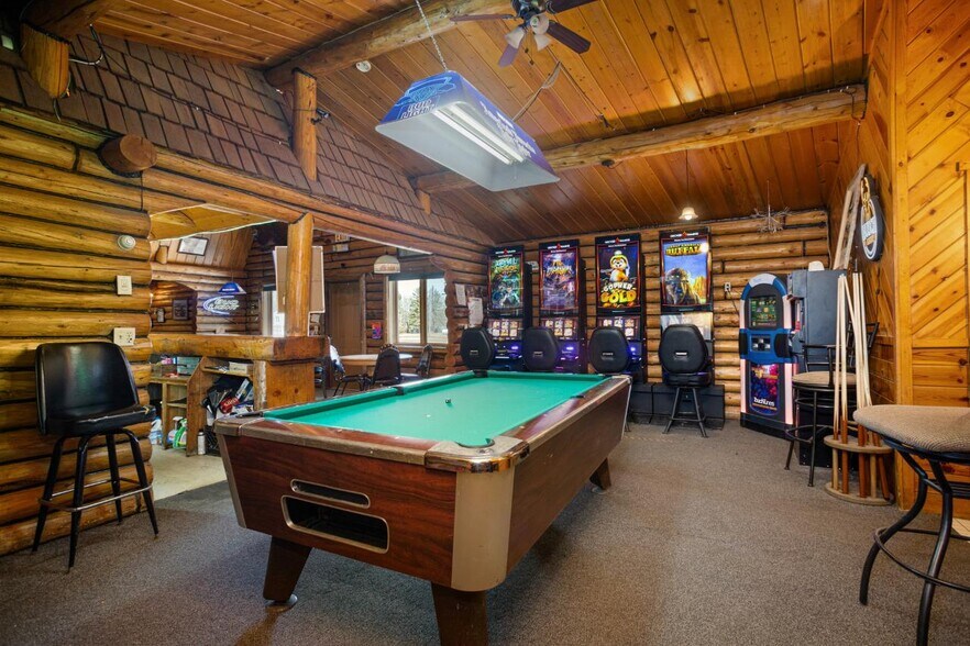 More Photos Of 213 Main St, Antler Restaurant For Sale