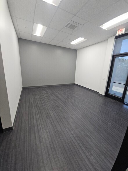 More Photos Of 4180 Guardian St, Simi Valley Warehouse For Sale