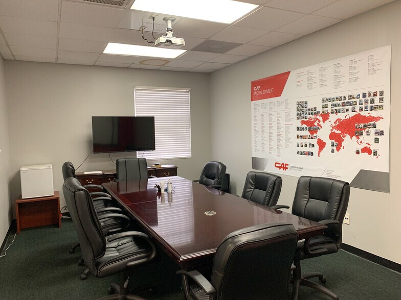 More Photos Of 5101-5111 Milwee St, Houston Warehouse For Lease