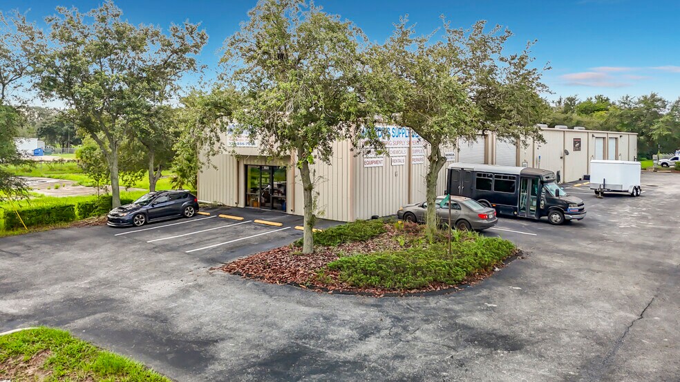 More Photos Of 11918 Mancini Way, New Port Richey Warehouse For Sale