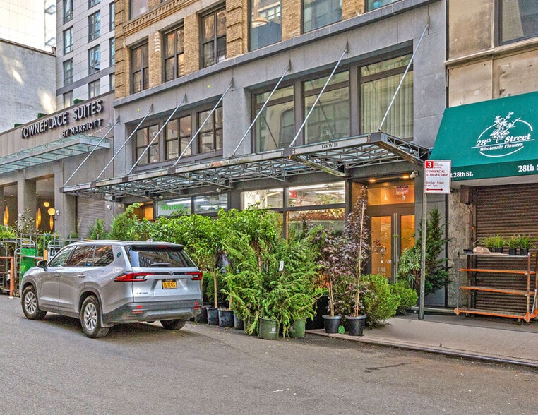 More Photos Of 146-148 W 28th St, New York Apartments For Sale