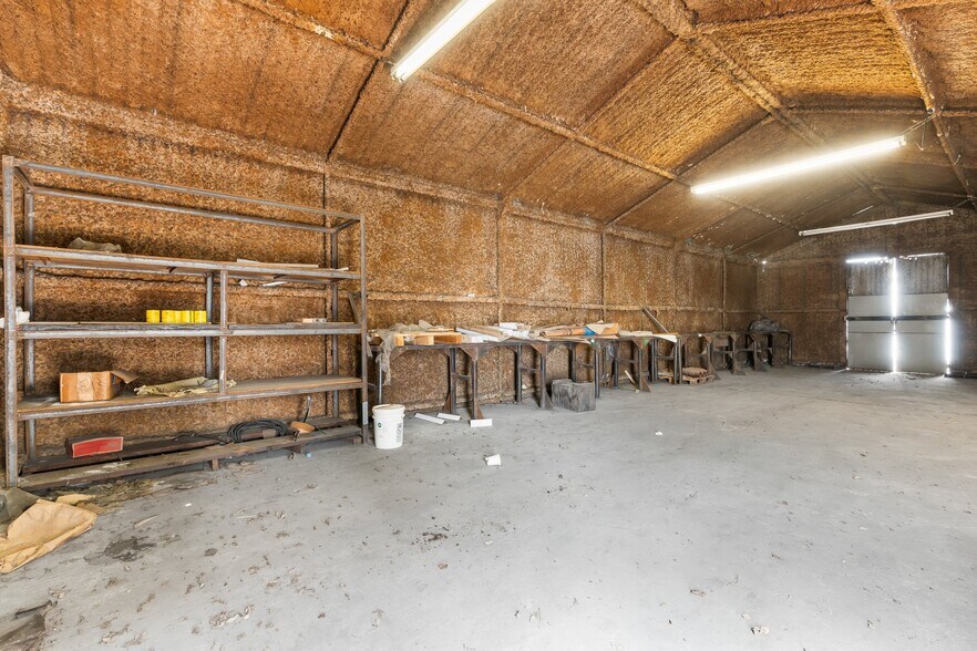 More Photos Of 3314 Carr St, Houston Manufacturing For Sale