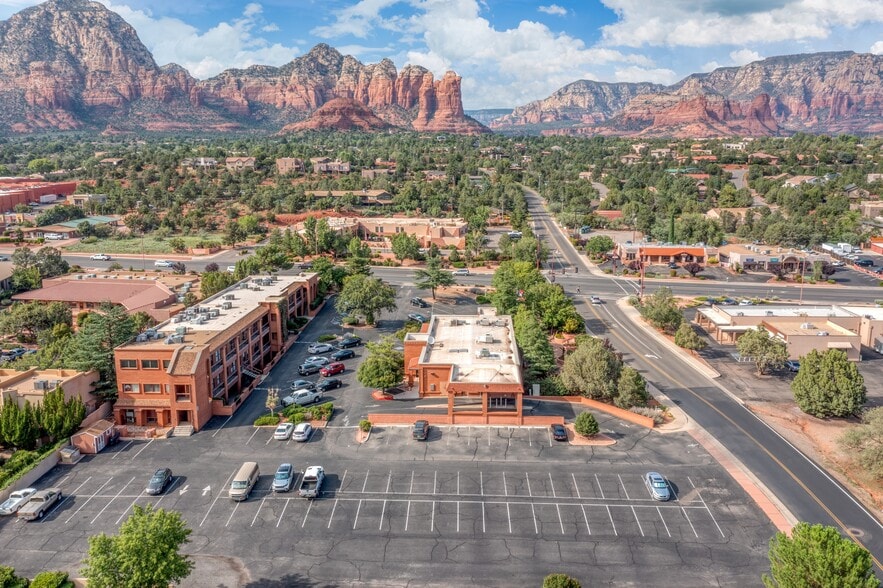 More Photos Of 1771 W State Route 89A, Sedona Storefront Retail Office For Lease