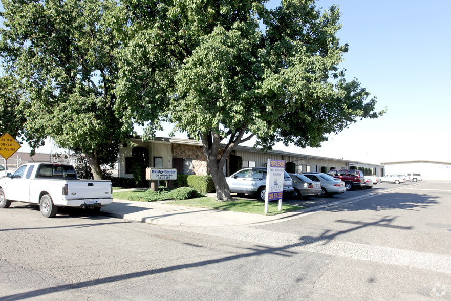 Primary Photo Of 1117 Lone Palm Ave, Modesto Loft Creative Space For Lease