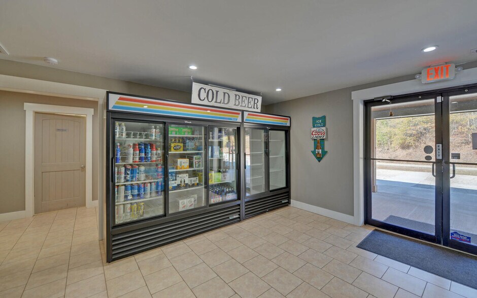 More Photos Of 8835 Toccoa Hwy, Westminster Restaurant For Sale