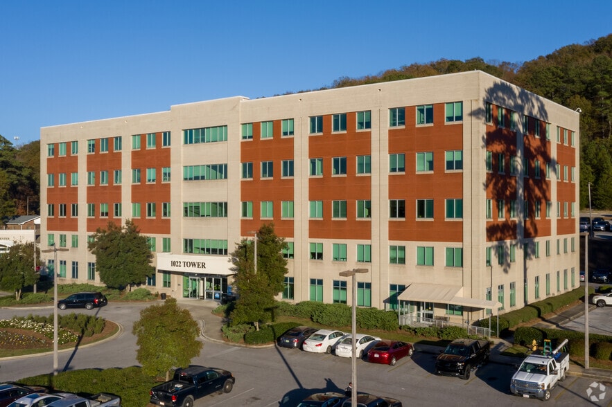 More Photos Of 1004 1st St N, Alabaster Unknown For Lease