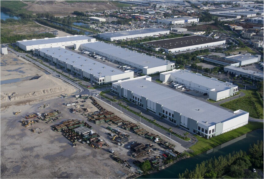 More Photos Of 8200 NW 88th St, Medley Warehouse For Lease