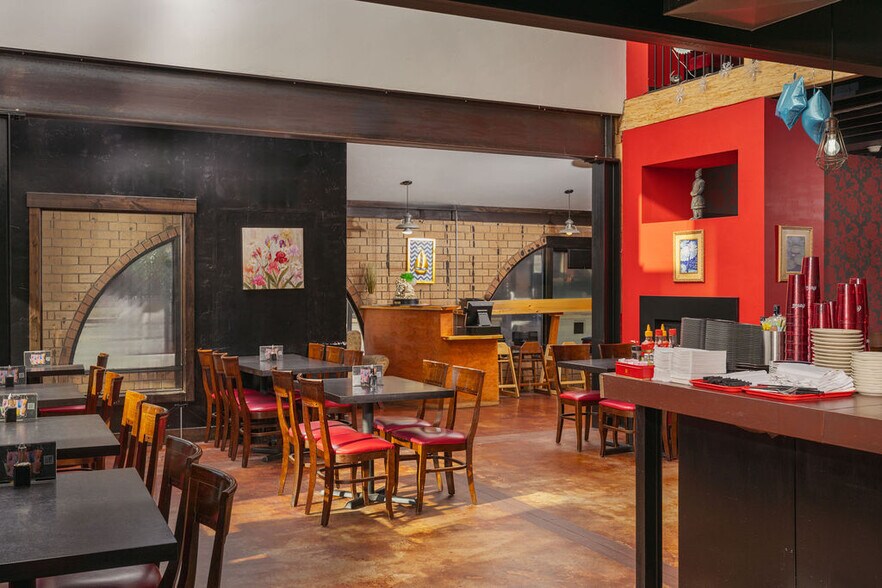 Primary Photo Of 720 Lincoln Ave, Steamboat Springs Restaurant For Sale