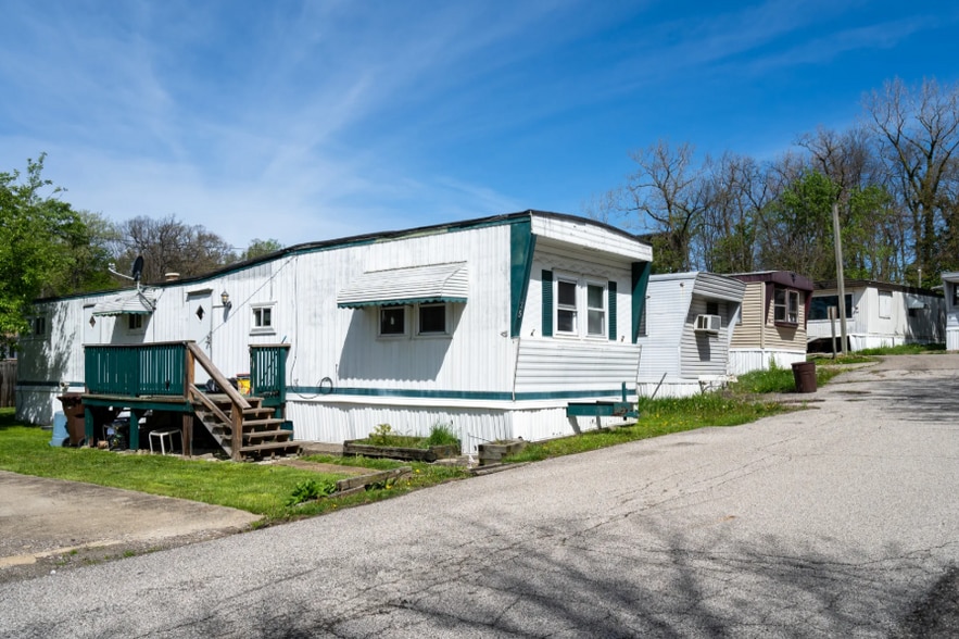 More Photos Of 140 Thomas Rd S, Tallmadge Manufactured Housing Mobile Home Park For Sale