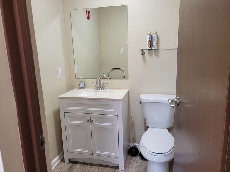 More Photos Of 19 Richard Rd, Wrightstown Warehouse For Sale