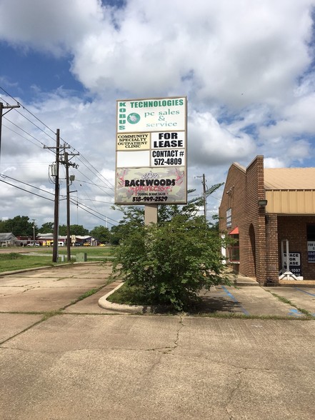 Primary Photo Of 939 Hwy 80 E, Haughton Freestanding For Lease