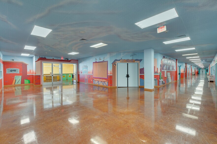 More Photos Of 4501 Hedgcoxe Rd, Plano Religious Facility For Sale