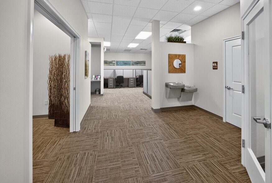 More Photos Of 842 Highway 466, Lady Lake Office For Lease