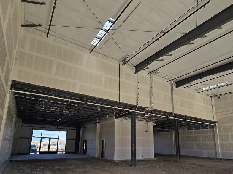 More Photos Of 1360 Horizon Ave, Lafayette Warehouse For Sale