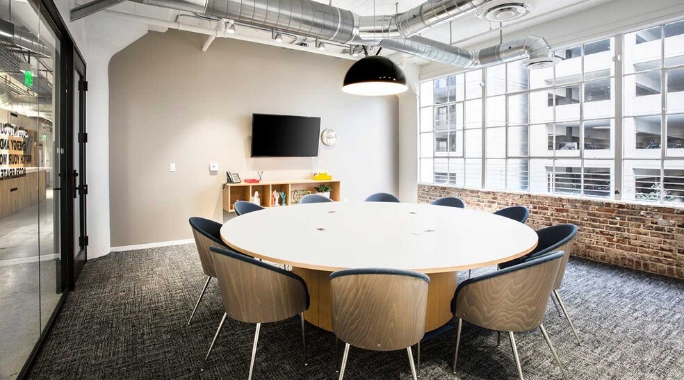 More Photos Of 175 Pearl St, Brooklyn Office For Lease