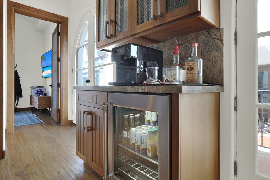 More Photos Of 1403 N El Camino Real, San Clemente Office For Lease