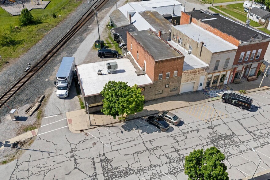 More Photos Of 18625 Main St, Tontogany Flex For Sale