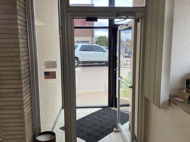 More Photos Of 402 W Main St, Stroud Storefront For Sale