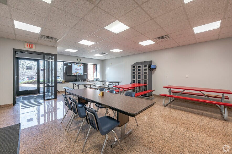 More Photos Of 2 Morse Rd, Oxford Warehouse For Sale