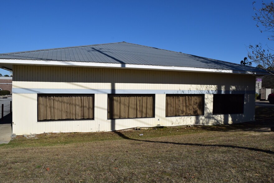 More Photos Of 1554 S Lumpkin Rd, Columbus Supermarket For Sale