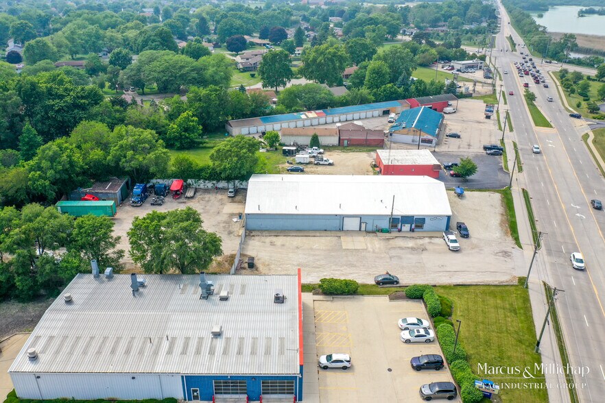 More Photos Of 15940 S Lincoln Hwy, Plainfield Warehouse For Sale