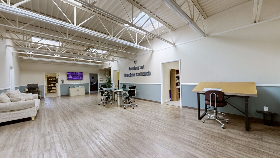 More Photos Of 405 Industrial Dr, Mount Juliet Warehouse For Sale