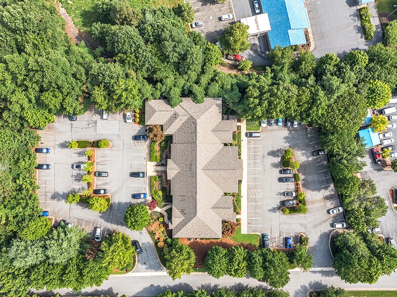 More Photos Of 2 Walden Ridge Dr, Asheville Medical For Lease