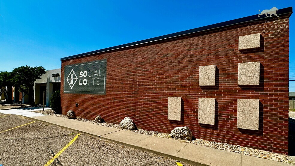 More Photos Of 3610 34th St, Lubbock Office For Sale