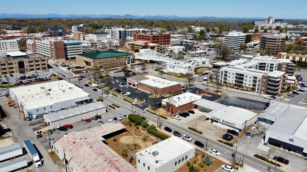 More Photos Of 511 Main St SW, Gainesville General Retail For Sale