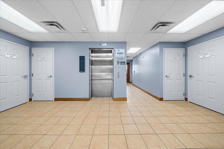 More Photos Of 100 Egbertson Rd, Campbell Hall Loft Creative Space For Lease