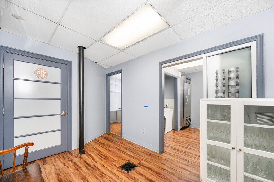 More Photos Of 262-266 Atwells Ave, Providence Storefront Retail Office For Sale