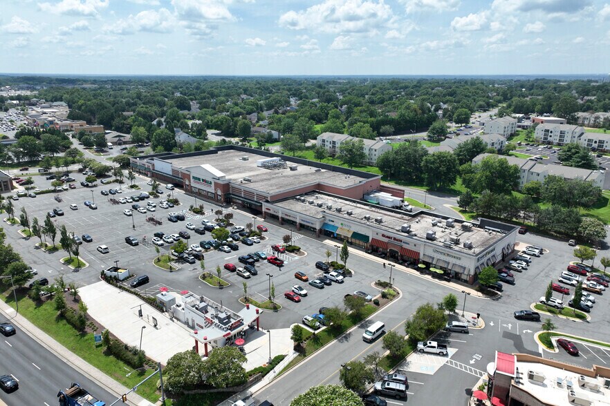 More Photos Of 9536 Liberia Ave, Manassas Supermarket For Lease