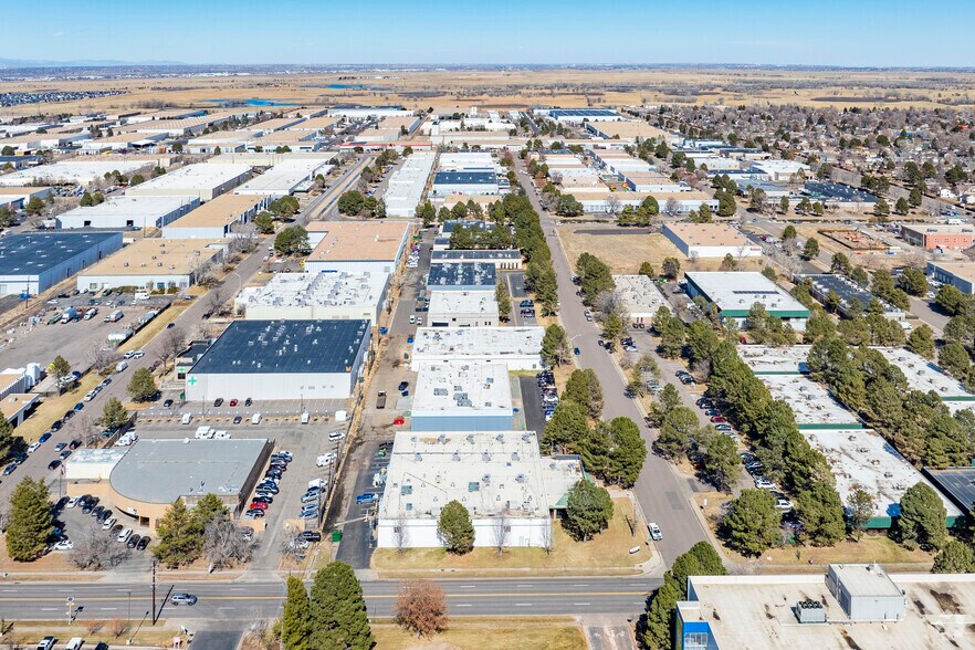 More Photos Of 4705 Oakland St, Denver Manufacturing For Sale