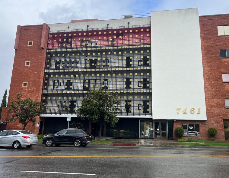 Primary Photo Of 7451-7465 Beverly Blvd, Los Angeles Loft Creative Space For Lease