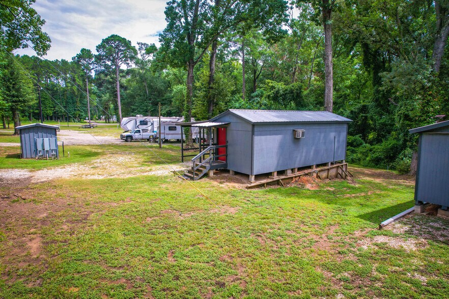 More Photos Of 151 Karen st, Zavalla Specialty For Sale