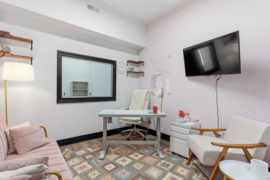 More Photos Of 10923 State Highway 176, Walnut Shade Office For Sale