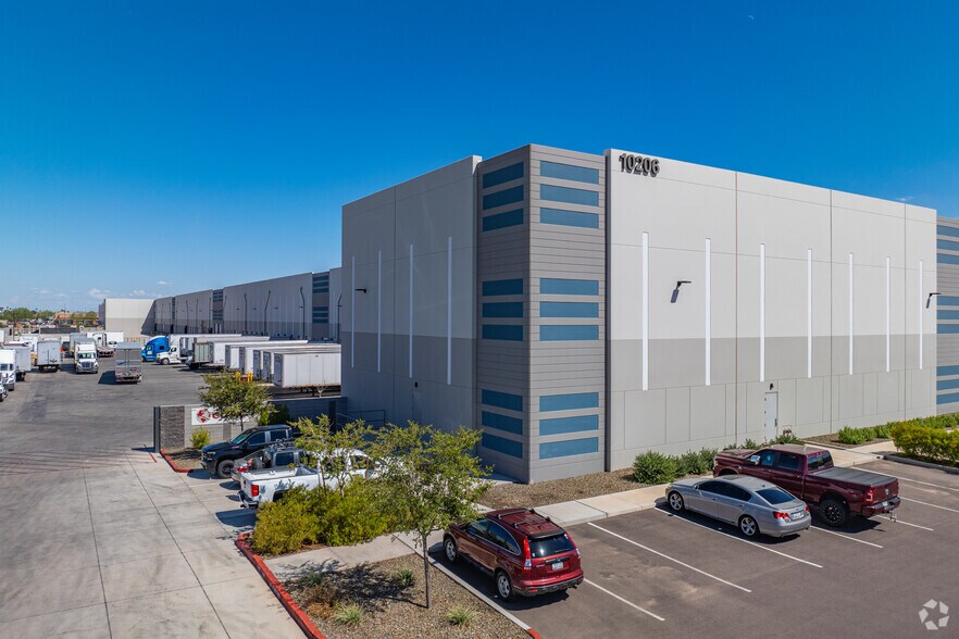 More Photos Of 10206 W Van Buren St, Avondale Distribution For Lease