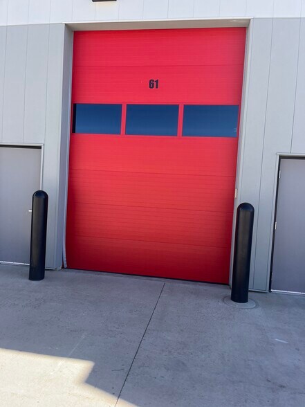 More Photos Of 13303 E Adam Aircraft Cir, Englewood Parking Garage For Sale