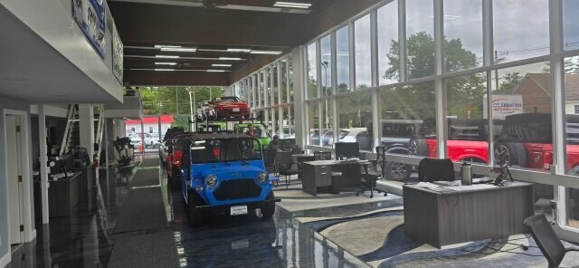 More Photos Of 32 Schoosett St, Pembroke Auto Dealership For Lease