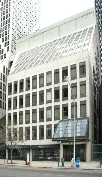 More Photos Of 446-448 E Ontario St, Chicago Office Residential For Lease
