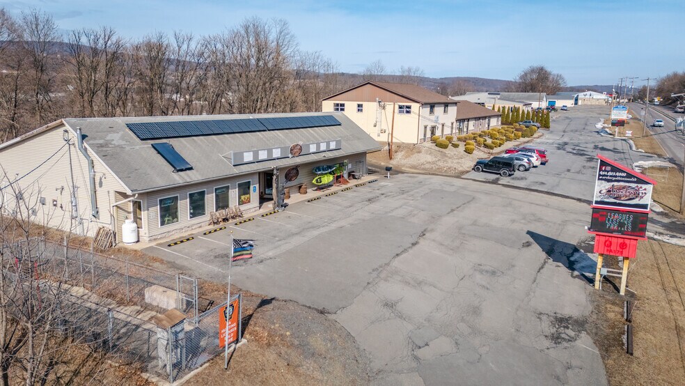 Primary Photo Of 400 Interchange Rd, Lehighton Freestanding For Sale