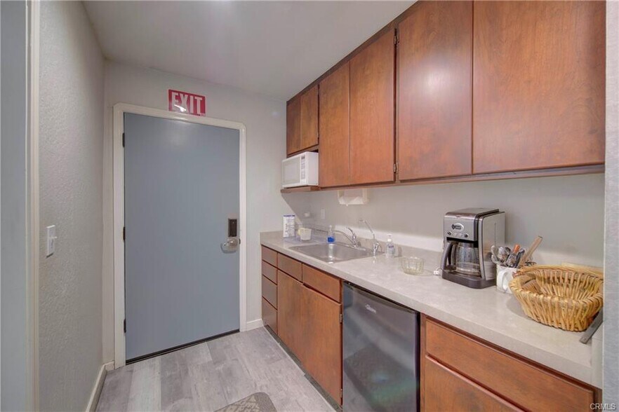 More Photos Of 1026 Sheridan Ave, Chico Office For Sale