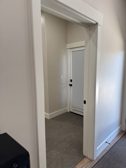 More Photos Of 227 S Halcyon Rd, Arroyo Grande Office Residential For Lease