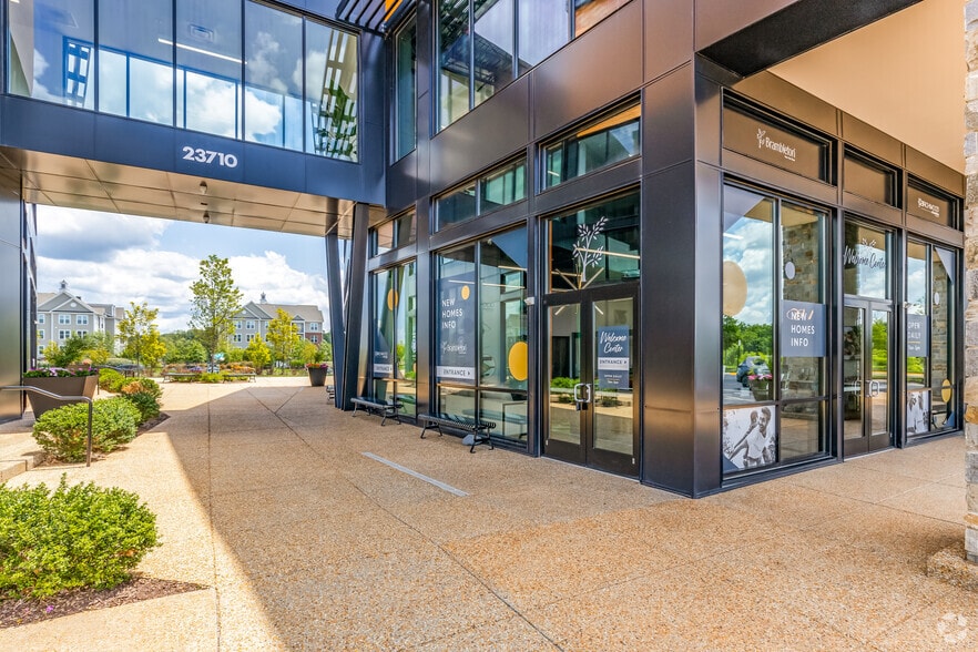 More Photos Of 23710 Schooler Plz, Brambleton Coworking Space