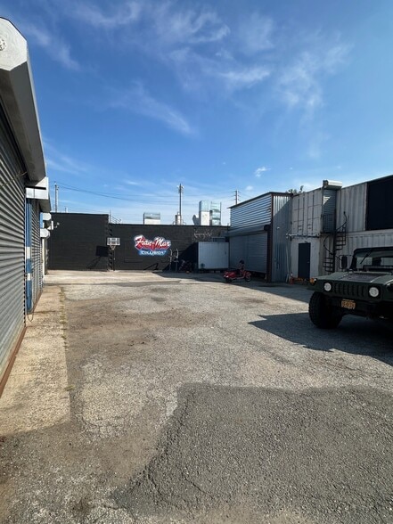 More Photos Of 111 Jewett Ave, Staten Island Industrial For Lease