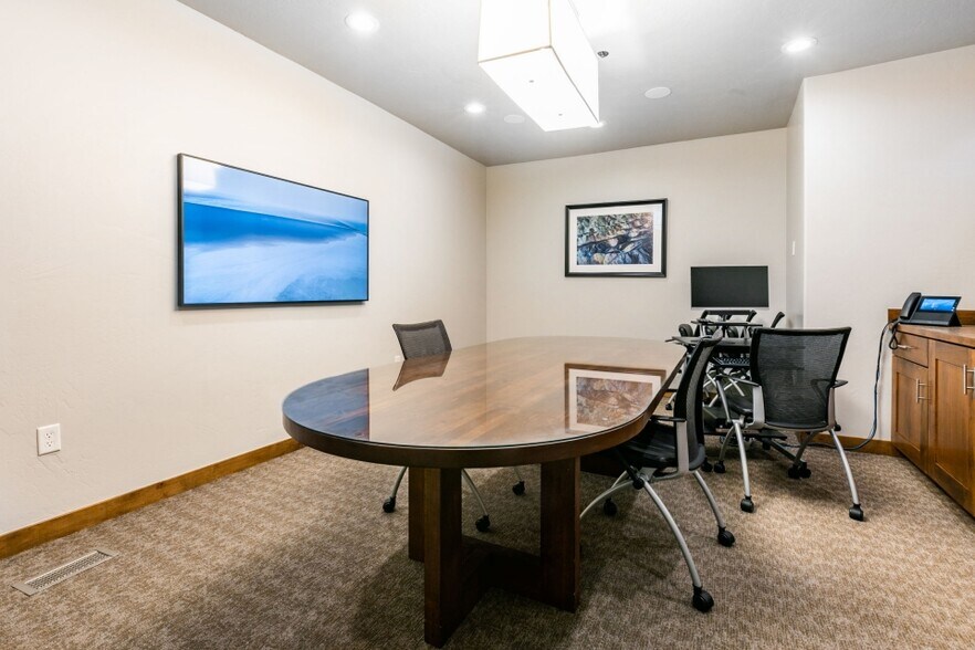 More Photos Of 1920 Prospector Ave, Park City Office For Sale