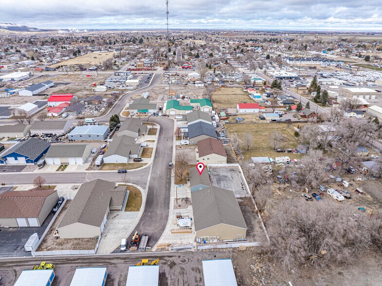More Photos Of 280 Laurel Ln, Chubbuck Industrial For Sale